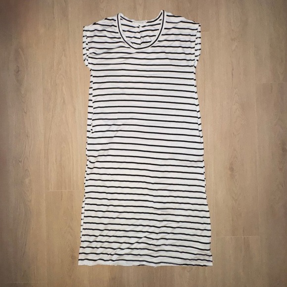 Ellison Dresses & Skirts - Ellison Womens Striped T-Shirt Dress